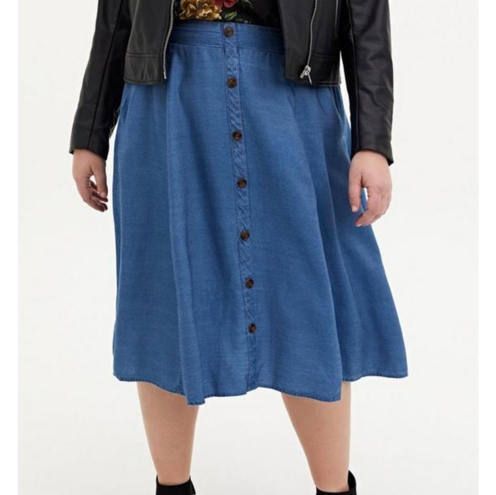 Torrid chambray skirt